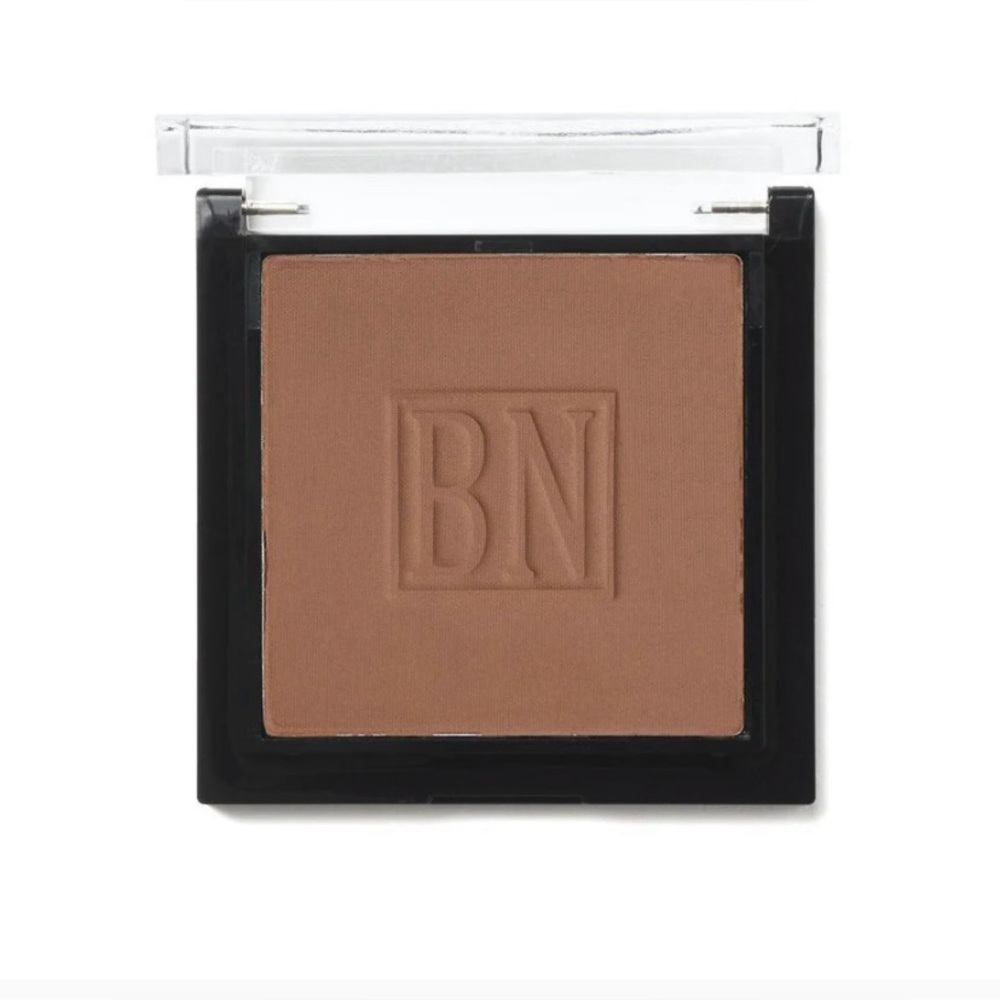 Ben Nye Media Pro Poudre Compact (New) in box.